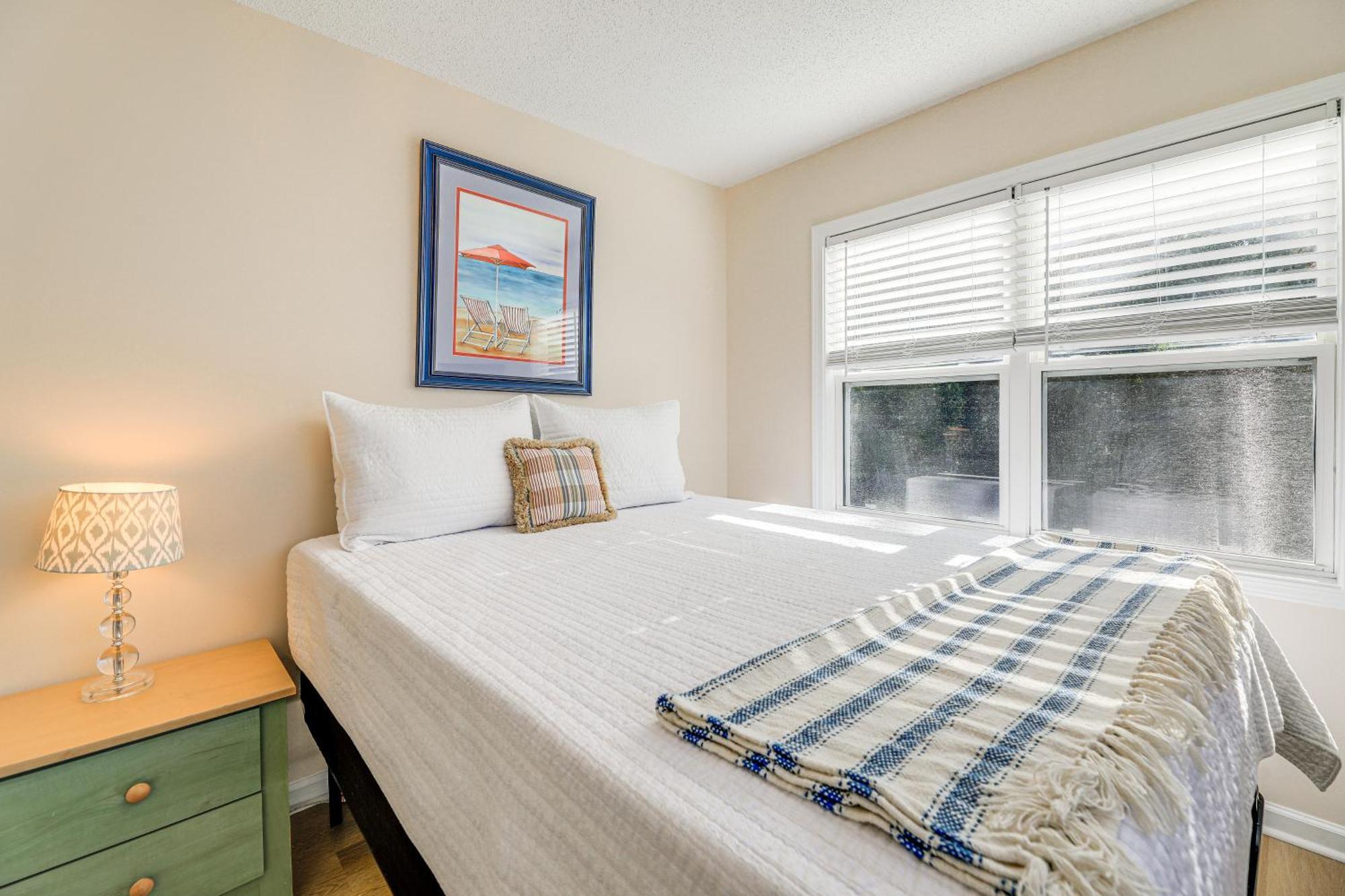 Well-Equipped Emerald Isle Townhome Pets Welcome! Exterior foto